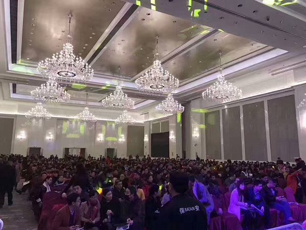 徽盐龙湖湾首盘再续绚烂实现火爆劲销